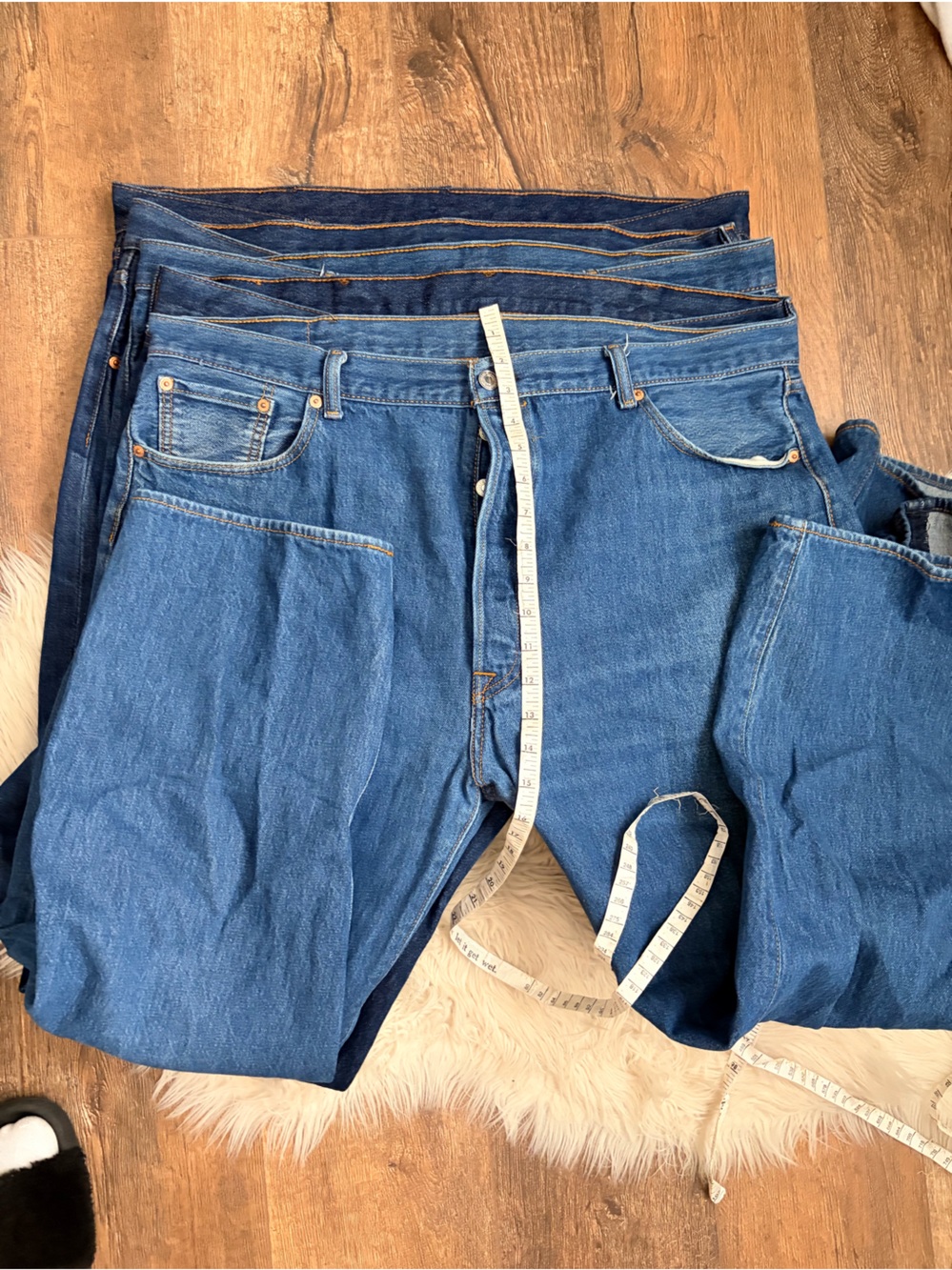 Levi's 501 Blue Men’s Classic Denim Jeans - Light to Dark Wash Make Offer! - Picture 5 of 10